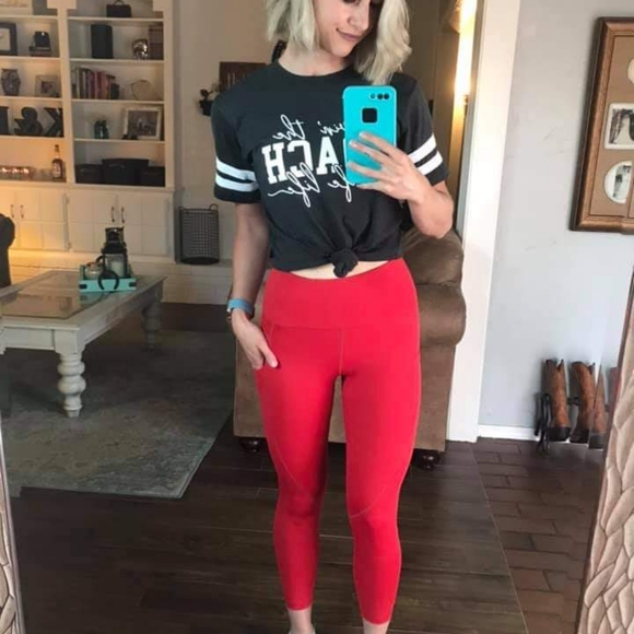 Red Pocket Light n Tight Hi-Rise Capri 20" RC - Picture 2 of 7